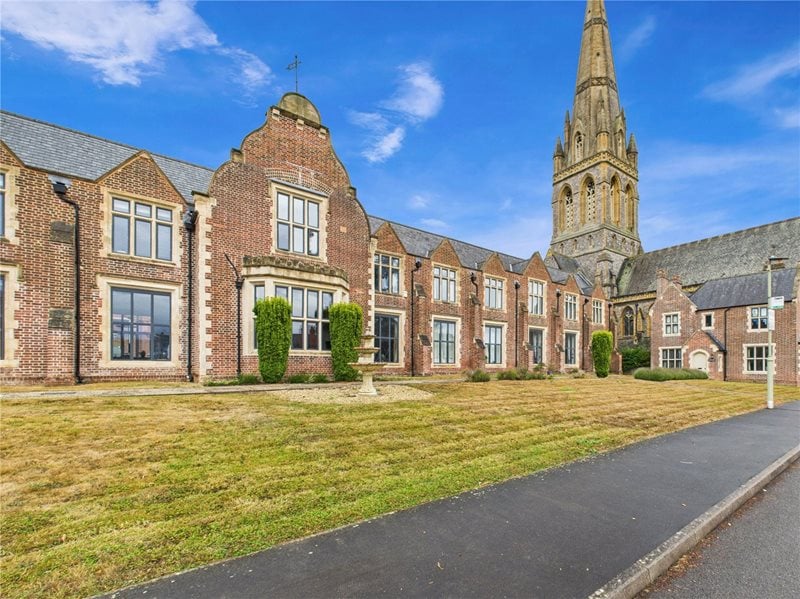 Mount Dinham Court, Exeter, Devon, EX4