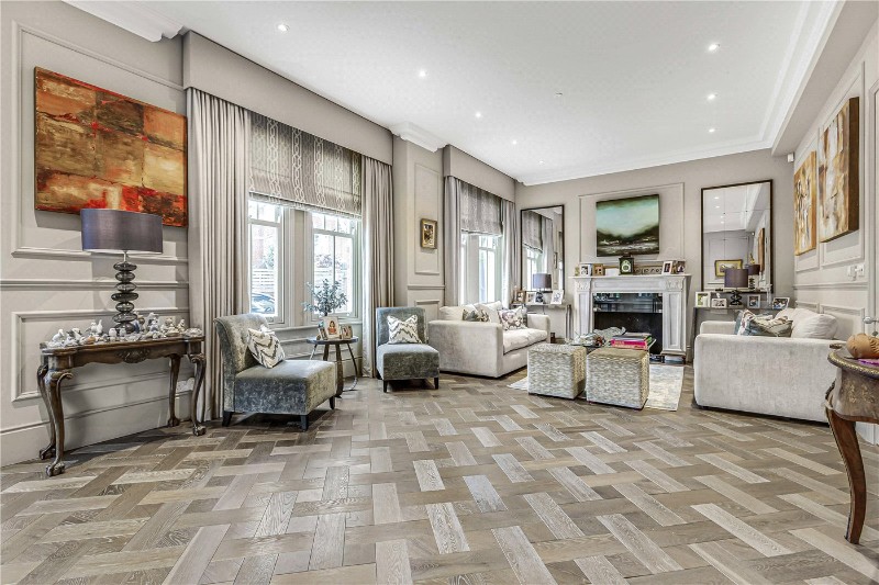 Holmbush Road, London, SW15