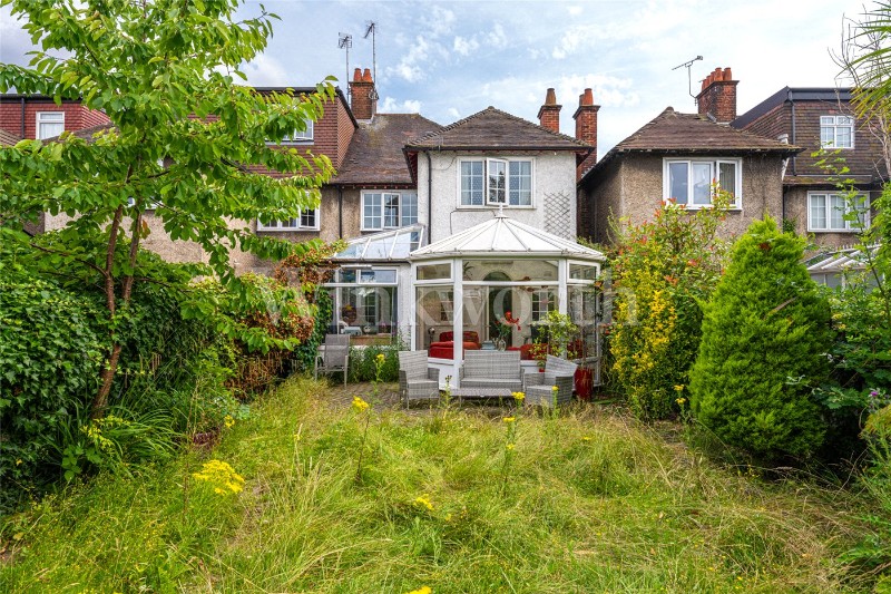 St. Georges Road, London, NW11