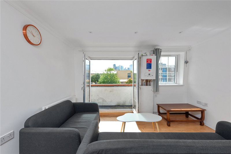 Roz House, 13 Stanway Street, N1