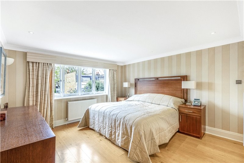 Castelnau, Barnes, London, SW13