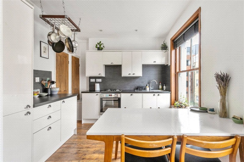 Salcombe Road, London, N16