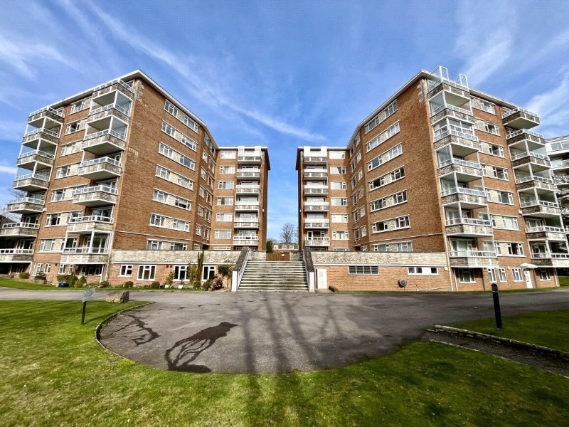 West Cliff Road, Bournemouth, Dorset, BH4