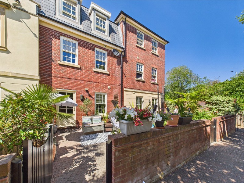 Old Mill Close, Tiverton, Devon, EX16