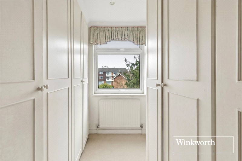 Hendon Lane, Finchley, London, N3