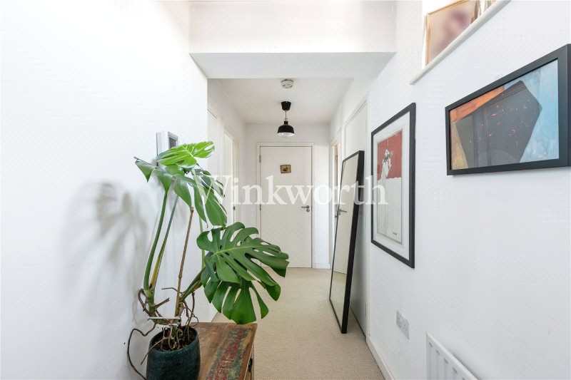 Broad Lane, London, N15