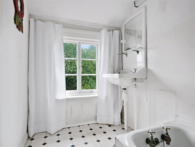 Cromwell Road, Wimborne, Dorset, BH21