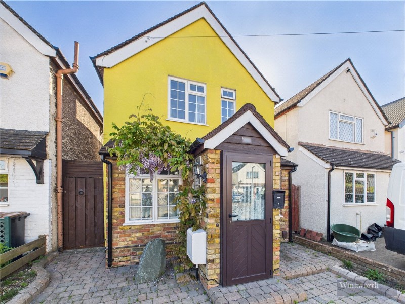 Bourneside Road, Addlestone, Surrey, KT15