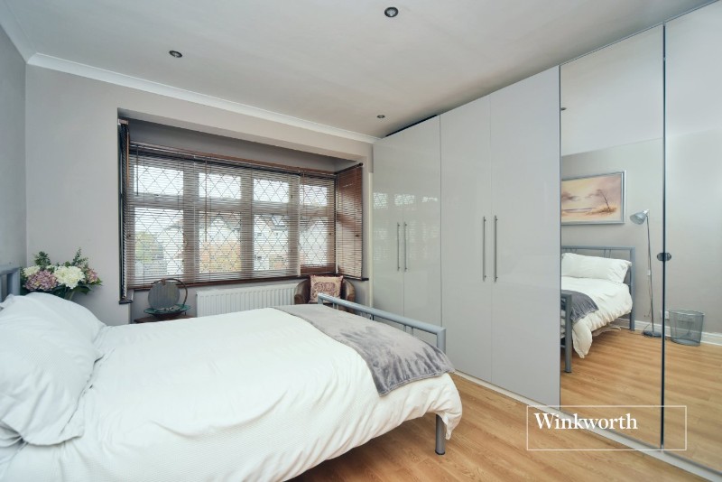 Elmstead Gardens, Worcester Park, Surrey, KT4