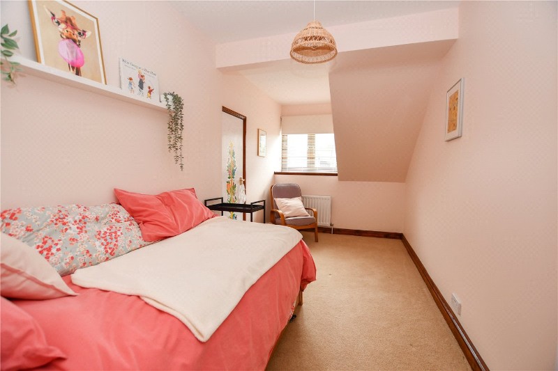 Bishops Drive, Wokingham, Berkshire, RG40