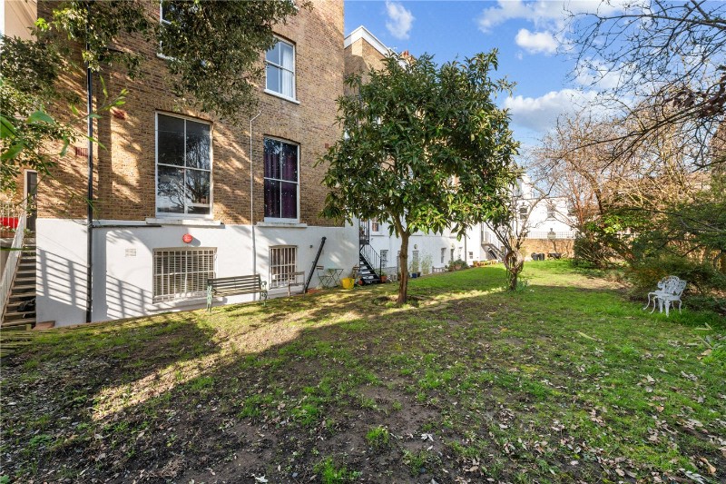 Albion Road, London, N16