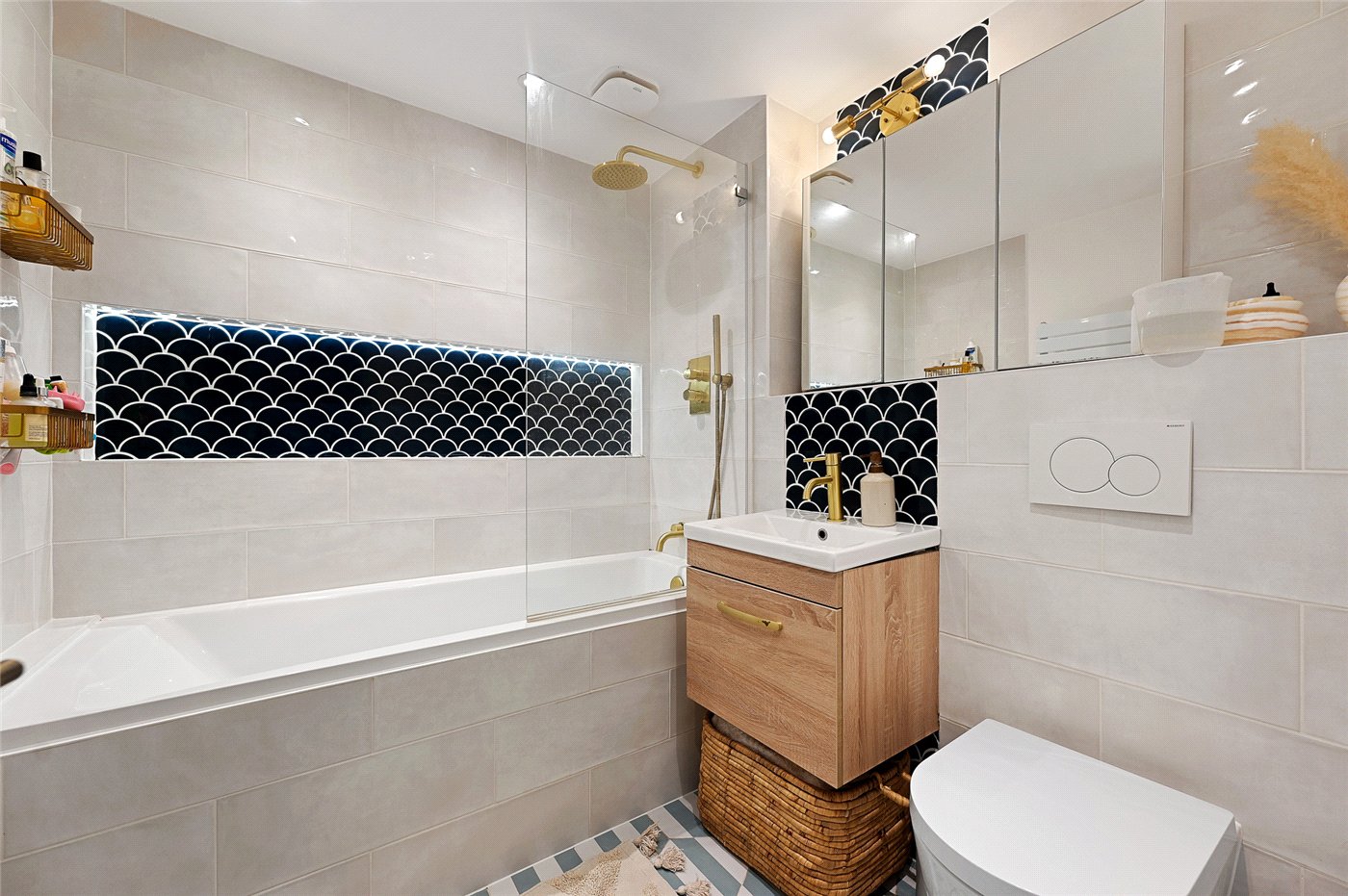 Picture No. 06