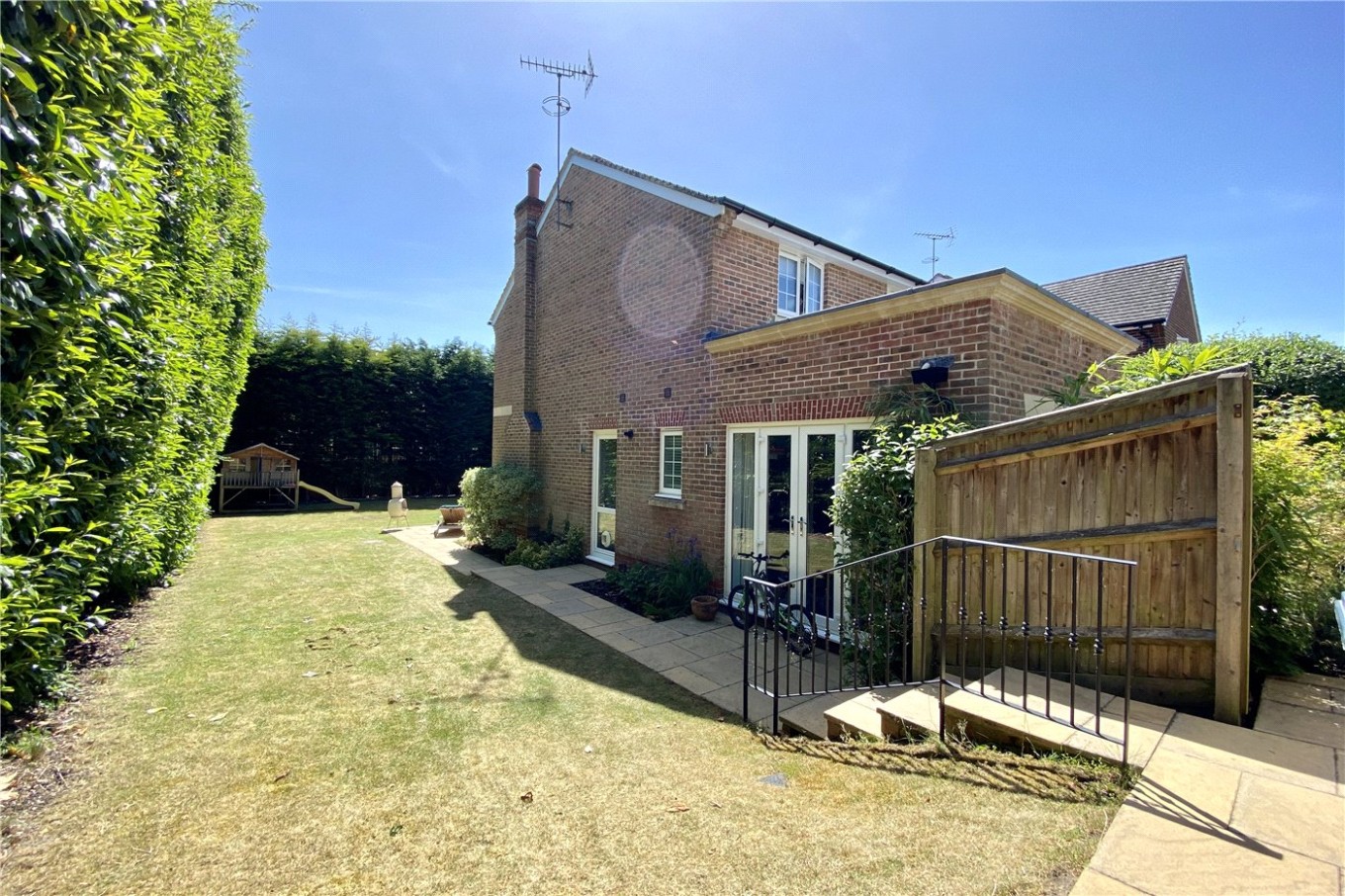 5 bedroom property for sale in Howe Drive, Beaconsfield