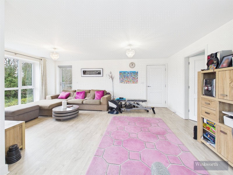 Hythe Road, Surbiton, KT6