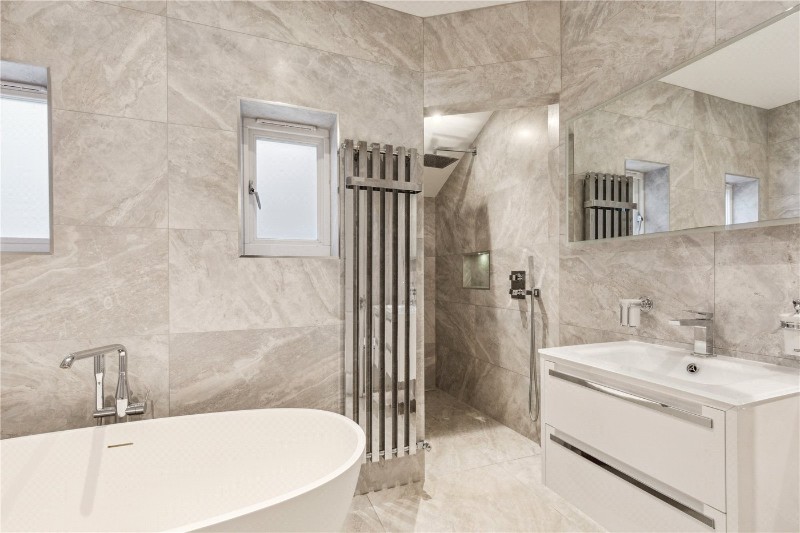 Tranmere Road, London, SW18