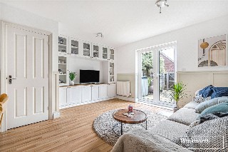 Gomer Road, Bagshot, Surrey, GU19