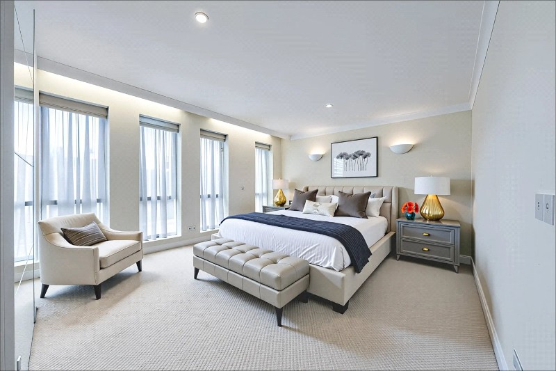 Spencer Walk, London, NW3
