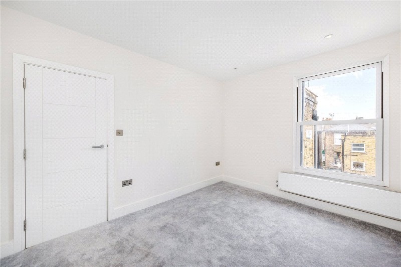 Davisville Road, London, W12