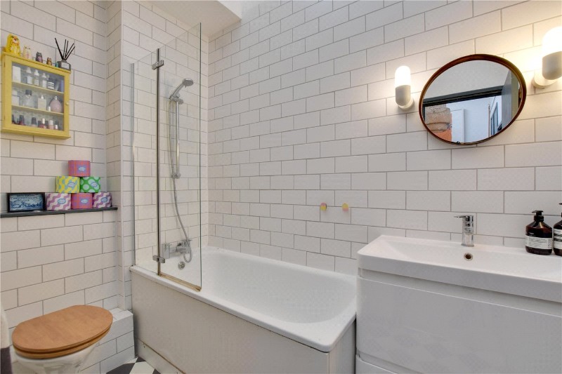 Saxton Close, Lewisham, London, SE13