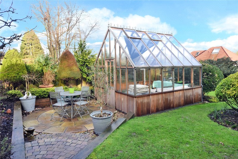 Reigate Road, Epsom, Surrey, KT17