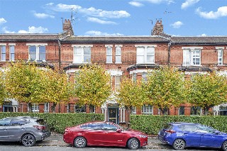 Ferme Park Mansions, Ferme Park Road, N8