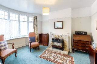 Weedon Road, Northampton, Northamptonshire, NN5