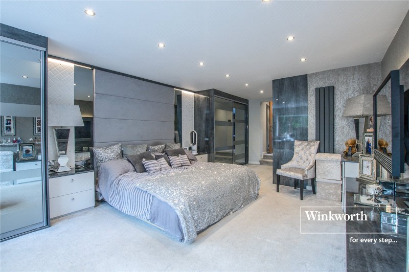 Golf Links Road, Ferndown, Dorset, BH22