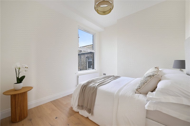 Bathurst Gardens, London, NW10