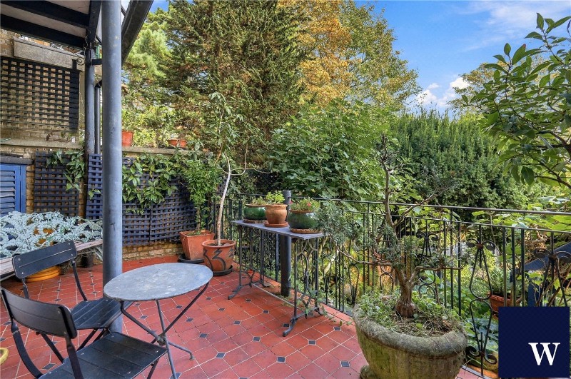 Southwood Lane, London, N6