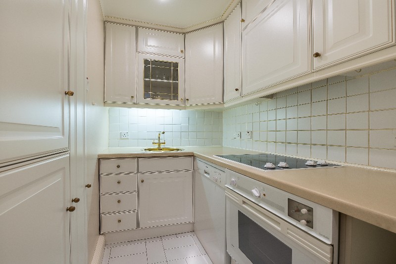 Warwick Square, London, SW1V