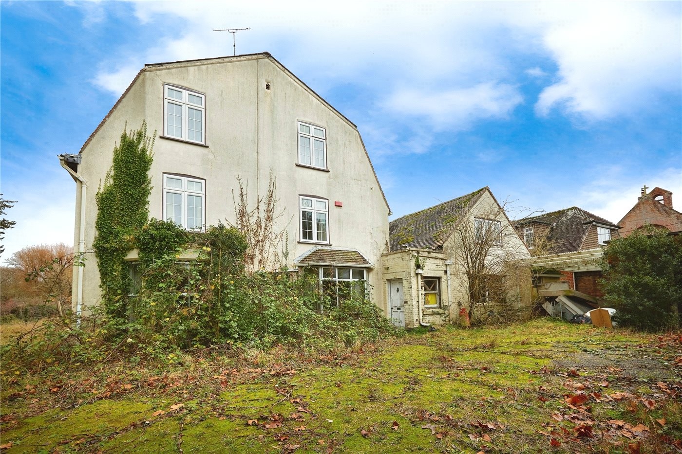 8 bedroom property for sale in Homington Road, Coombe Bissett