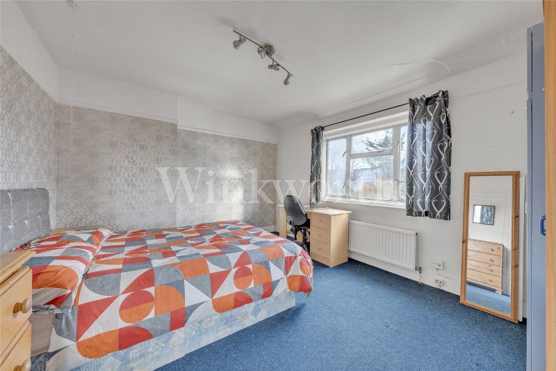 Basing Hill, London, NW11