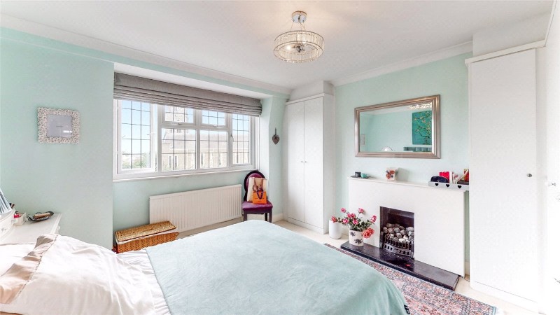 St. Mark&#39;s Hill, Surbiton, KT6