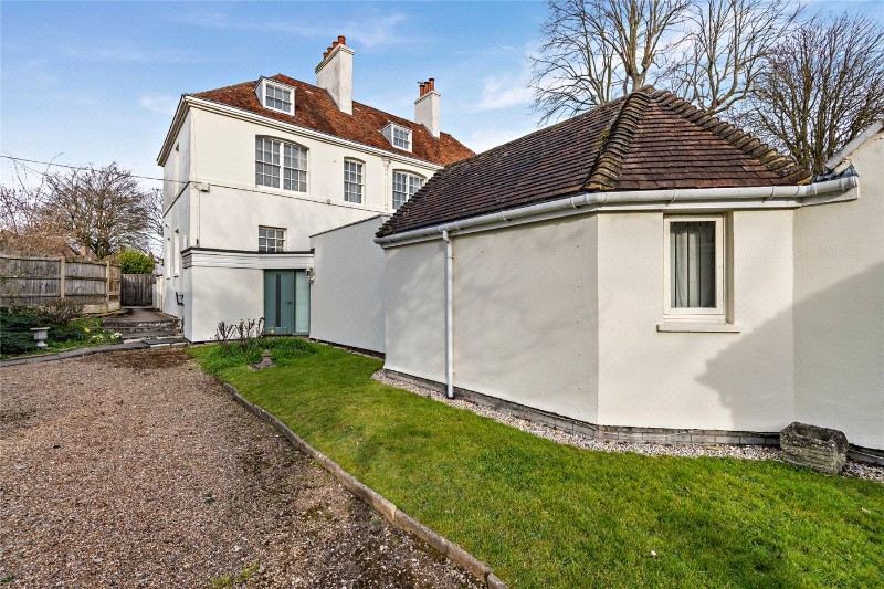 Linden Grove, Canterbury, Kent, CT2