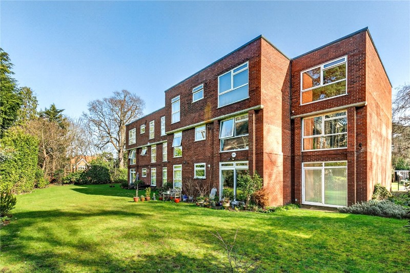 Ellesmere Road, Weybridge, Surrey, KT13