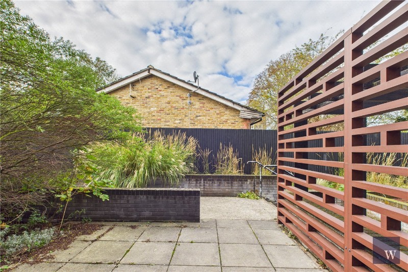 Mountearl Gardens, London, SW16
