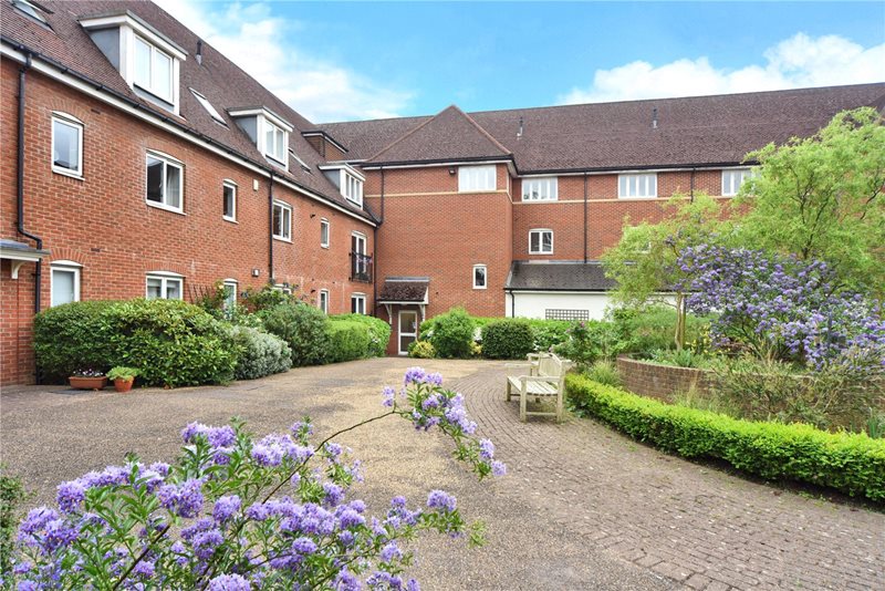 Wingfield Court, Banstead, Surrey, SM7