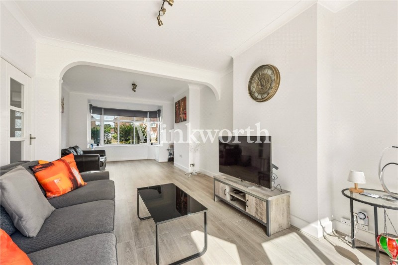 Ash Grove, London, N13