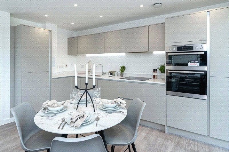 Seven Sisters Road, London, N4