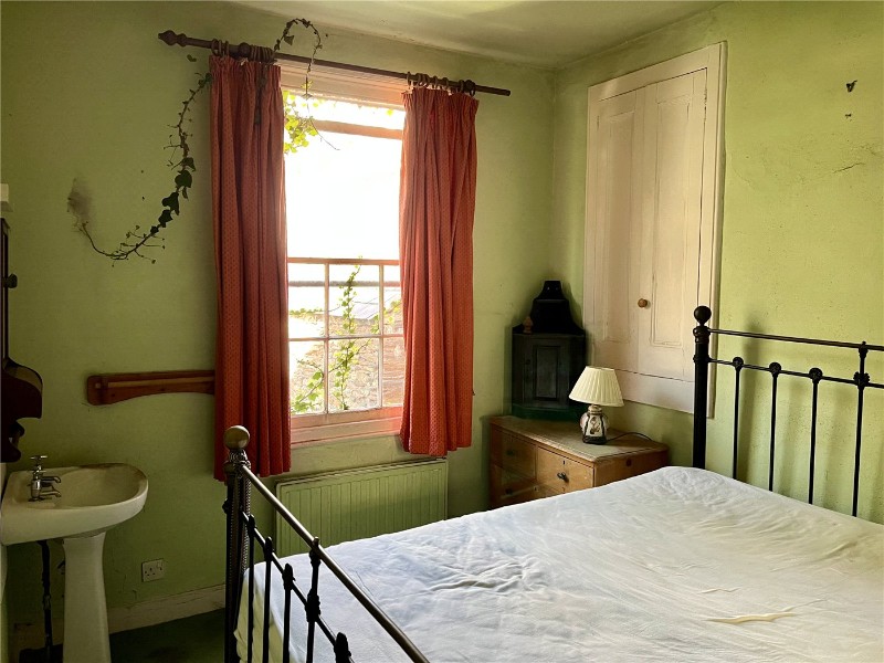 Newcomen Road, Dartmouth, TQ6