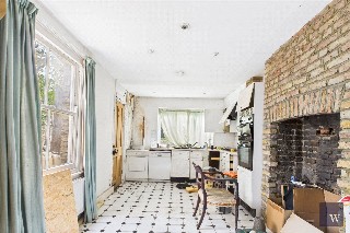 Greyhound Lane, London, SW16