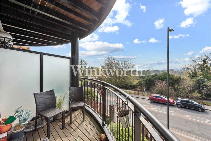 Aldermans Hill, London, N13