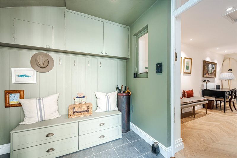 Warwick Square, London, SW1V