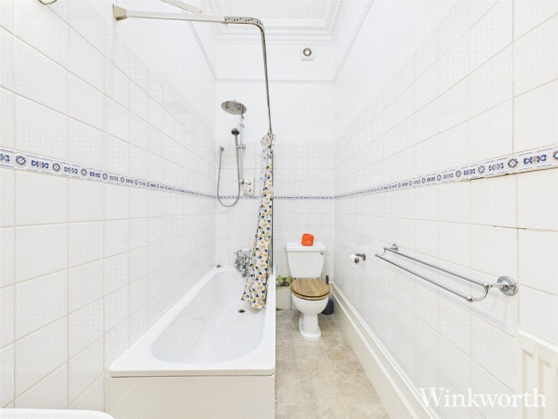 Madeley Road, London, W5