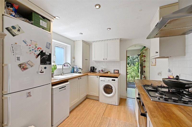 Askew Road, London, W12