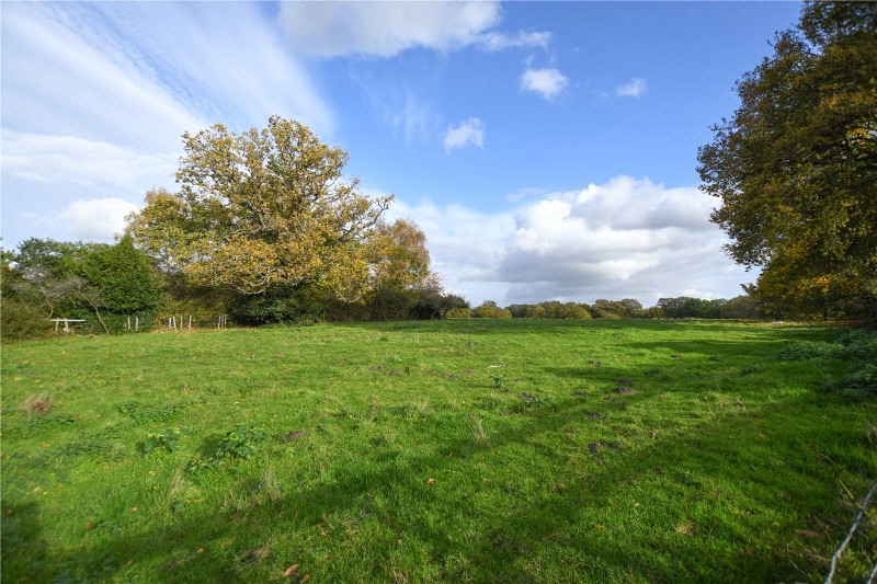 McCarthy Way, Finchampstead, Wokingham, Berkshire, RG40