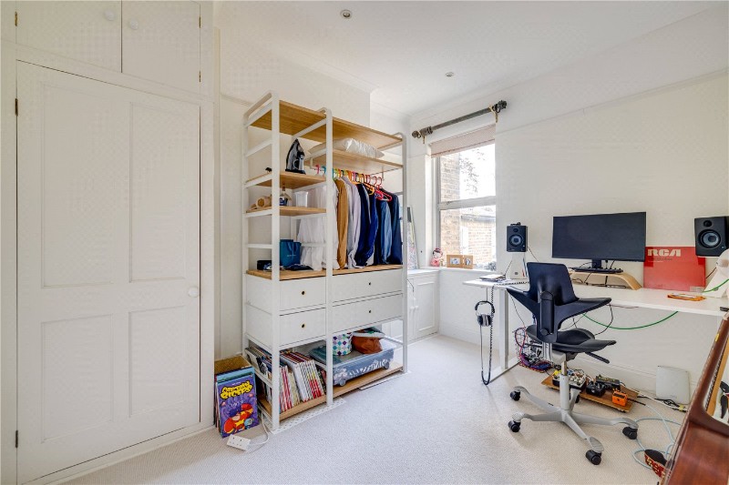 Favart Road, London, SW6