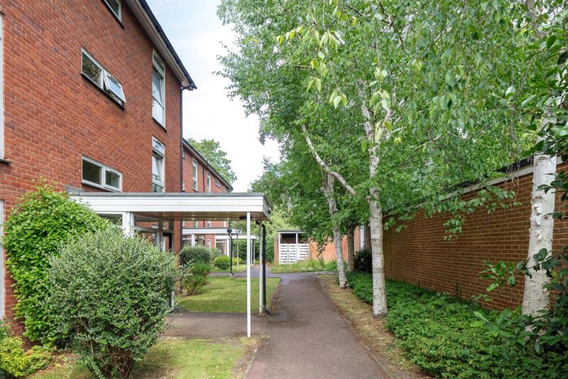 Hunters Meadow, Dulwich Wood Avenue, London, SE19
