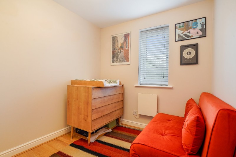 Windmill Drive, London, NW2