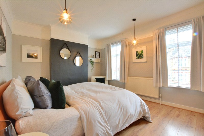 Plum Lane, London, SE18